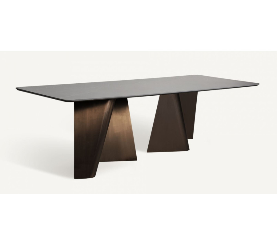 Dining table Tuxy