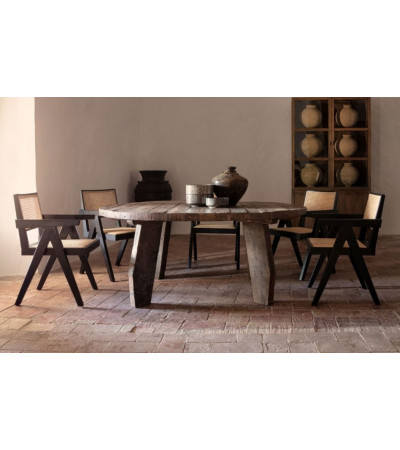 Round dining table Assi