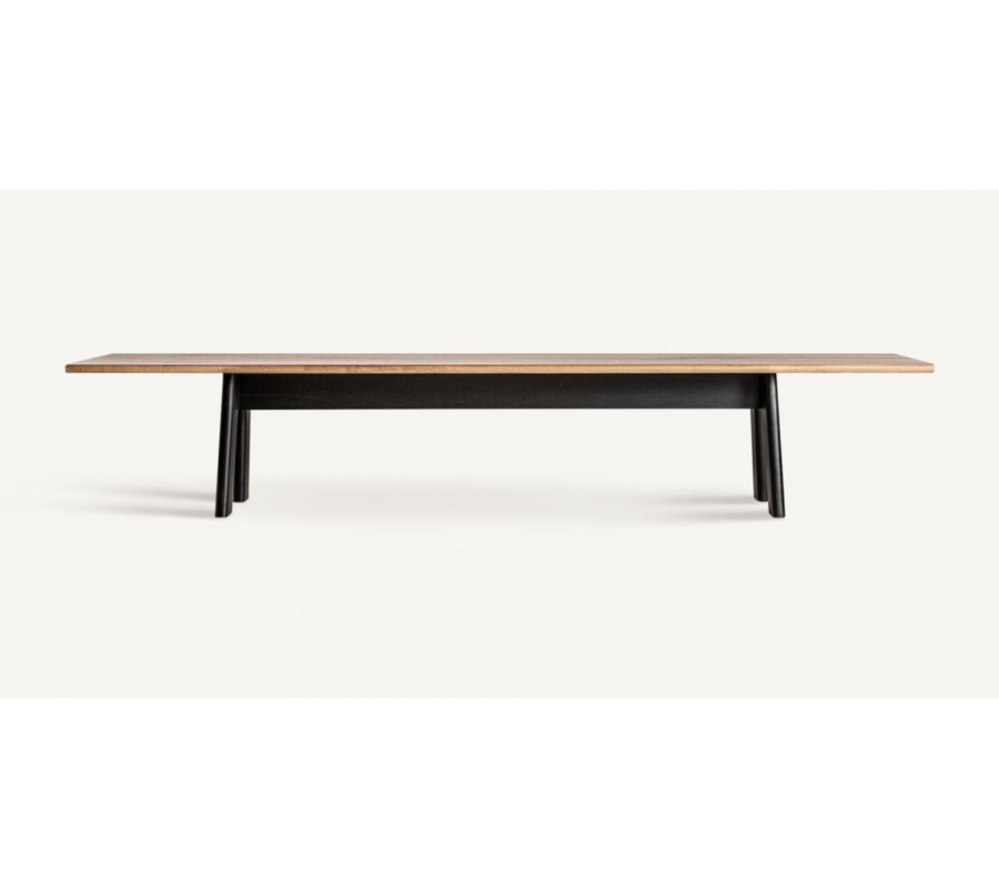 Dining table Ara I